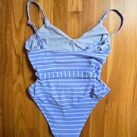 Splendid Blue and White One Piece Swim Suit Size L - Picture 2 of 5